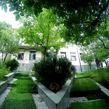 Sarp Uludag بورصة